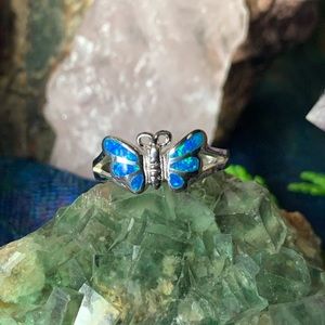 🌹NWT Sterling silver blue Zuni opal butterfly